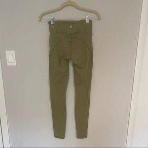 Lululemon leggings- never worn